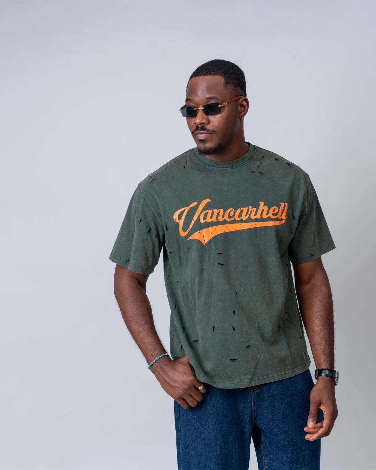 dsc08600-2 Van ripped tshirt